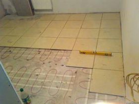 The choice of a warm floor under the tile