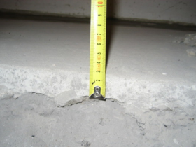 the thickness of the semi-dry screed