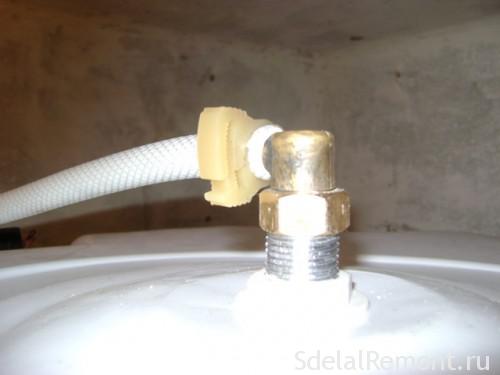 Positioning of the clip on the shower hose