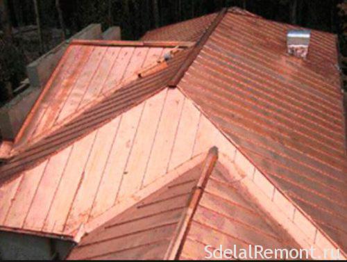 Seam roof of copper