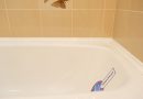 The joint between the bathtub and the wall: sealing methods