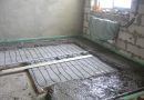 Laying of water under floor heating screed