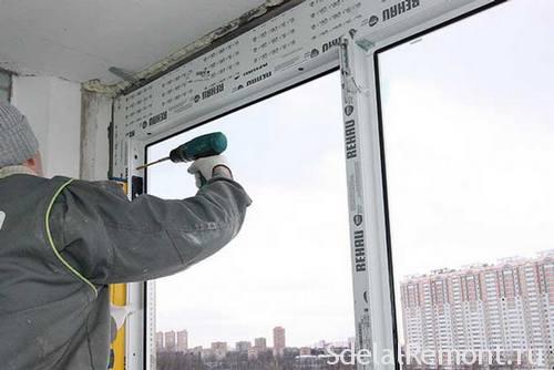 Теплое остекление балконов и лоджий: цены с установкой на зимнее остекление в пол в Москве